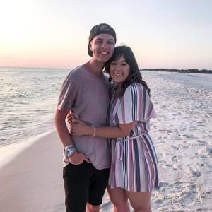 Meet your Posher, Cora